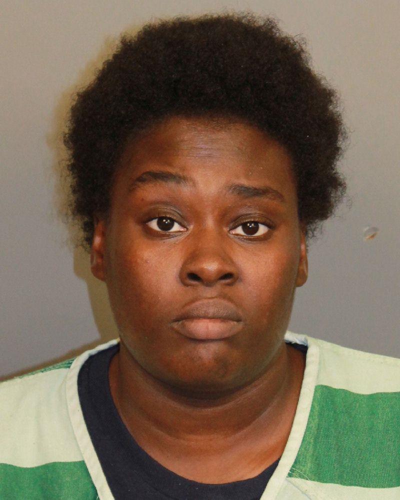 mugshot of HARRIS, DONNEA TAKIYIA
