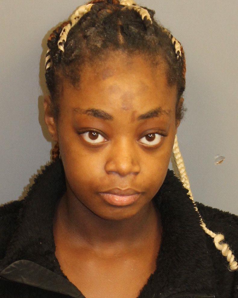 mugshot of BONDS, BRIANNA