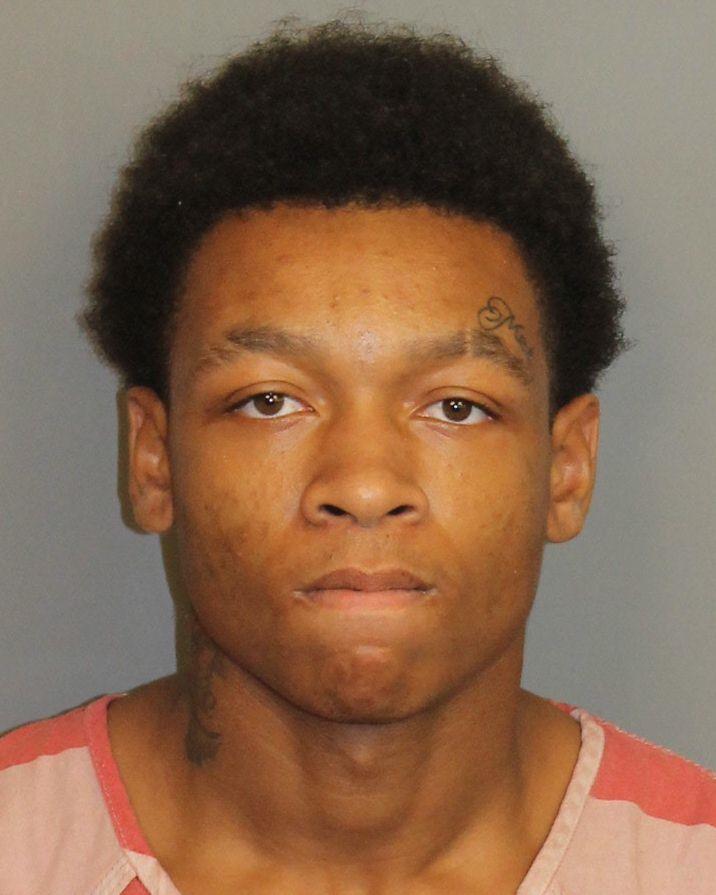 mugshot of AUSTIN, TRAVANTI OMARION
