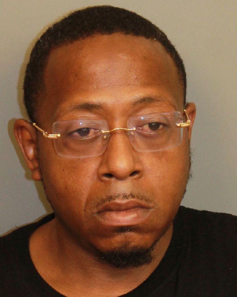 mugshot of HOLLEY, DEANDRE