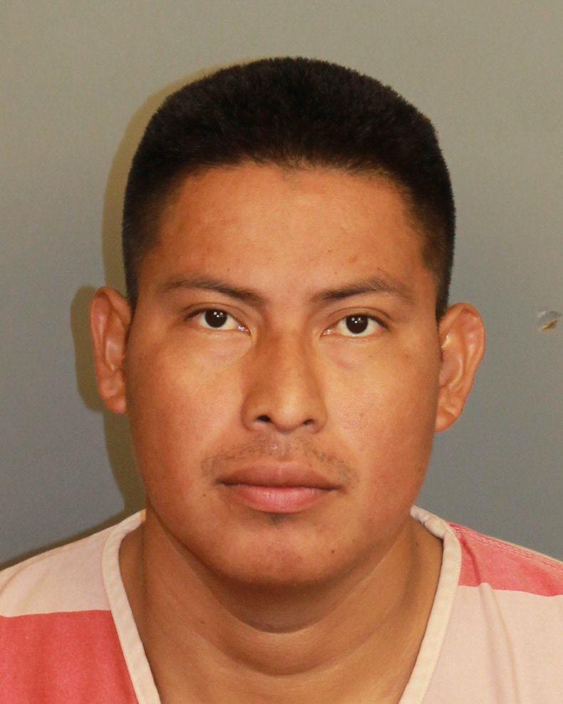 mugshot of ALVARADO-LOPEZ, WALTER ENRIQUE