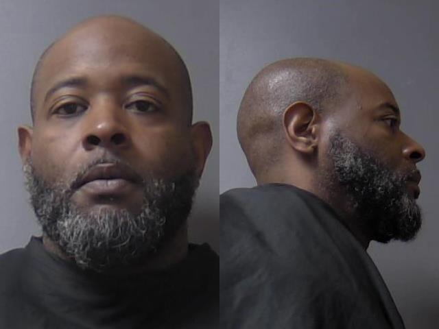mugshot of Moore, Antonio Damar