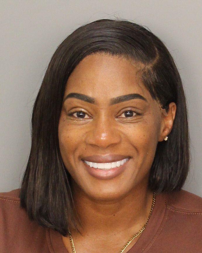 mugshot of SANDERS, LAQUESHA D