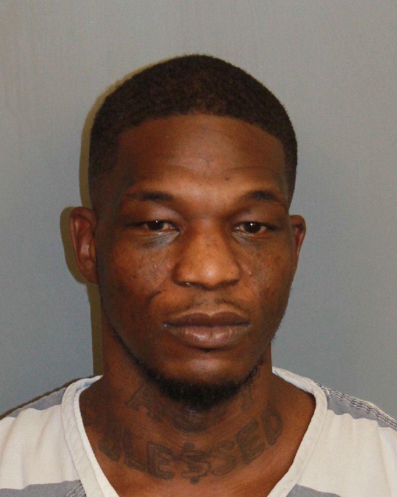 mugshot of HENLEY, QUADARIUS LATRENT