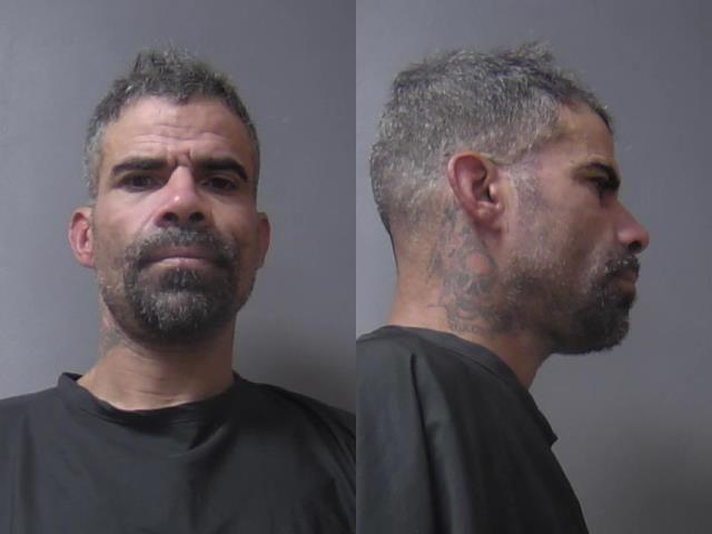 mugshot of Figueroa, Roberto Garcia