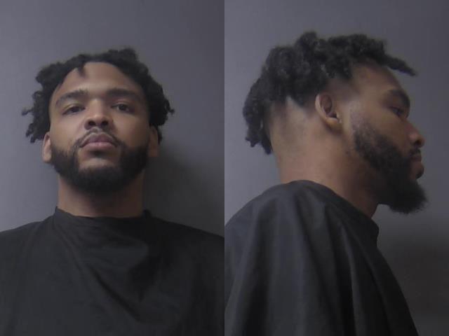 mugshot of Armstrong, Jake'qual Martiez