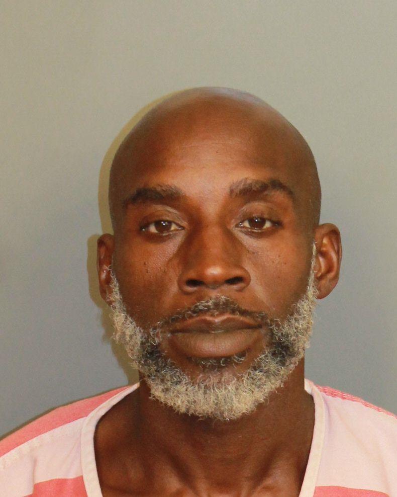 mugshot of LEE, CHARLES DAMON