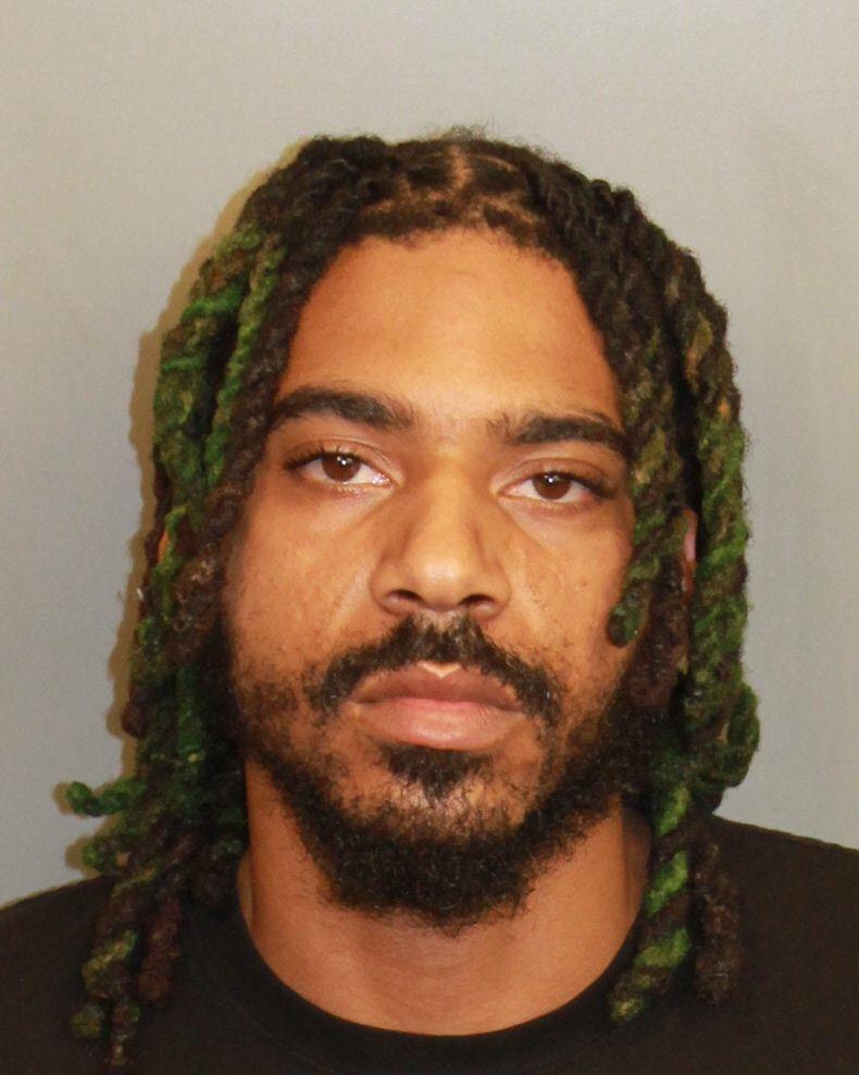 mugshot of ECHOLS, QUINTEZ D KARLOS