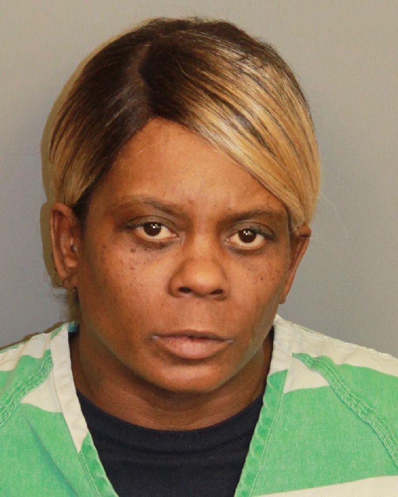 mugshot of LEE, LUCILLE MARQUETTA