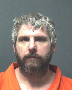 mugshot of JONATHAN  MCNEIL