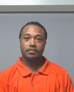 mugshot of BRANDON  MONTGOMERY