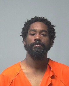 mugshot of RAYVON  BARNES