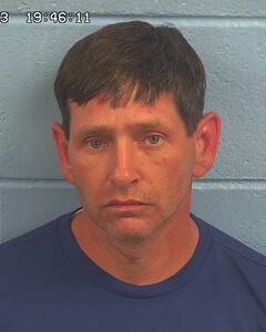 mugshot of KEVIN  ROBERTS