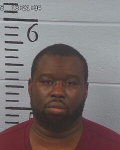 mugshot of TOSTIG  MOORE