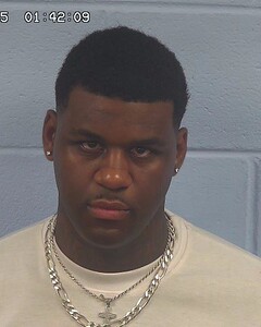 mugshot of QUONTAVIUS  WILLIAMS
