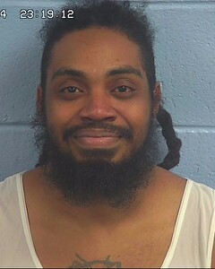 mugshot of LAKISHAUN  COLON