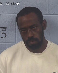 mugshot of JOHNATHAN  DAVIS