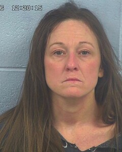 mugshot of DELETTA  HALLMARK-SUNDERMAN