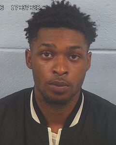 mugshot of TAVARIS  THOMAS