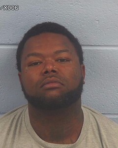 mugshot of WORLANDO  COLE