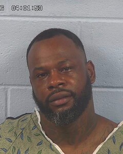 mugshot of ORONDAE  MALONE