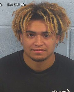 mugshot of DONOVAN  BEAVERS