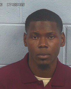 mugshot of DAQWAN  HALE