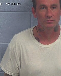 mugshot of JOHNNY  MOORE
