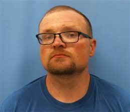 mugshot of JONATHAN  GARRETT