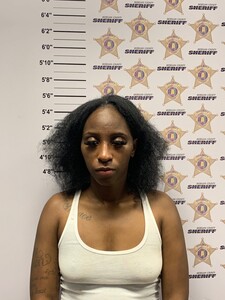 mugshot of SMYRAI NICOLE WILLIAMS