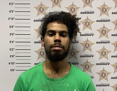 mugshot of GABRIEL AARON WILLIAMS