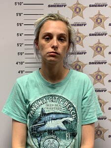 mugshot of SAMANTHA LEEANN VASQUEZ