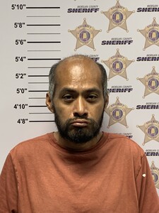 mugshot of JULIAN GONZALEZ ROMAN