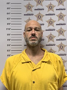 mugshot of JUSTIN MATTHEW HOBBS