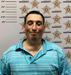 mugshot of JAMES TRENNON HOOPER