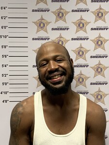 mugshot of DENARIUS QUINTEZ HOOD