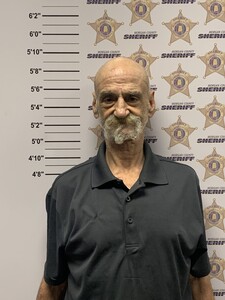 mugshot of KENNY WAYNE STUTTS
