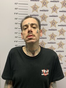 mugshot of DUSTIN JENNINGS MCILWAIN