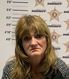 mugshot of SHERYL LEANN HOFMEISTER
